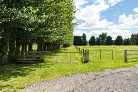 Photo of property in 320 Gladstone Road South, East Taieri, Mosgiel, 9092