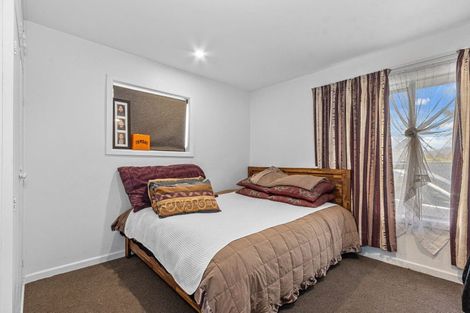 Photo of property in 415 Breezes Road, Aranui, Christchurch, 8061