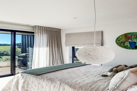 Photo of property in 15 Maataitai Road, Raglan, 3225