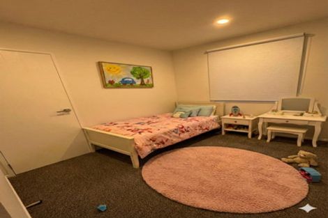 Photo of property in 13 Greenbrier Street, Westgate, 0814