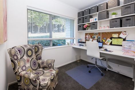 Photo of property in 23 Brownhill Road, Whitford, Manurewa, 2576