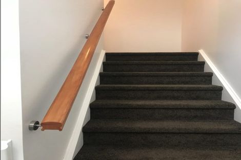 Photo of property in 2/83 Normandy Avenue, Melville, Hamilton, 3206