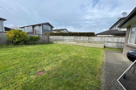 Photo of property in 18 Lake Drive, Karaka, Papakura, 2113