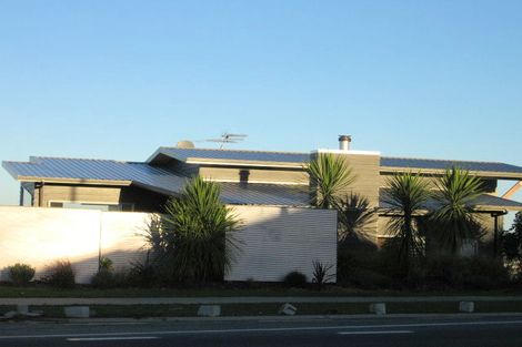 Photo of property in 23 Grand Drive, Orewa, 0931