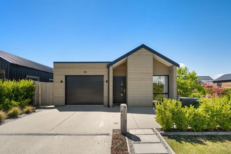 Photo of property in 24 Obelisk Street, Wanaka, 9305