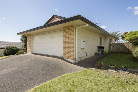 Photo of property in 19 Tupare Heights, Pyes Pa, Tauranga, 3112