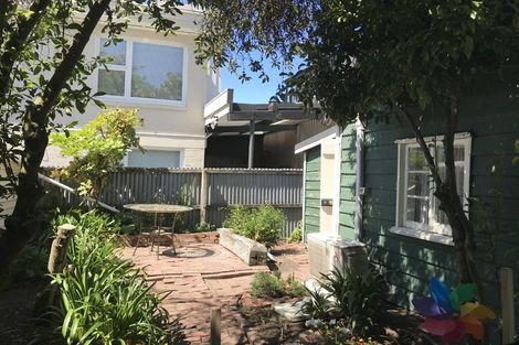 Photo of property in 38 Cranmer Square, Christchurch Central, Christchurch, 8013