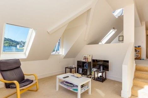 Photo of property in The Villas, 14/33 Hobson Street, Thorndon, Wellington, 6011