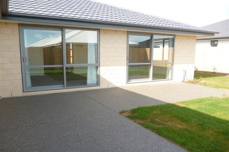 Photo of property in 17 Raranga Street, Marshland, Christchurch, 8083