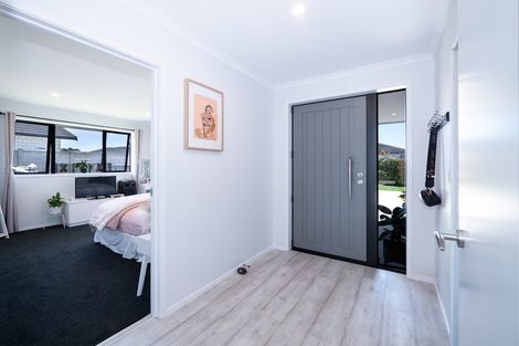 Photo of property in 8 Captains Loop, Haruru, 0204