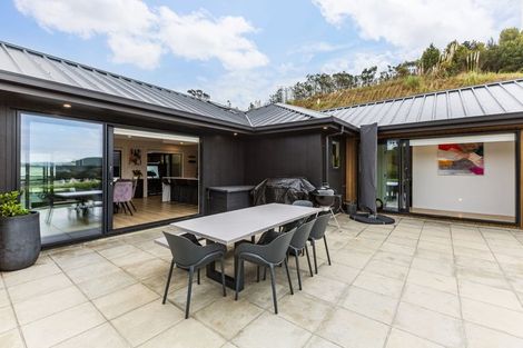 Photo of property in 23 Banks Boulevard, Whitby, Porirua, 5024