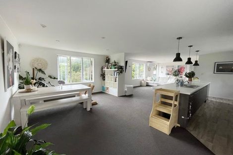 Photo of property in 53 Hauraki Road, Leigh, Warkworth, 0985