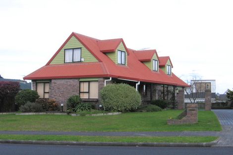 Photo of property in 76 Calluna Crescent, Totara Heights, Auckland, 2105
