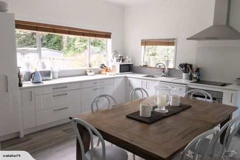 Photo of property in 135 Shakespeare Road, Bluff Hill, Napier, 4110