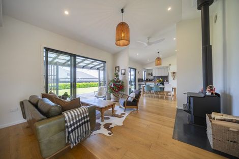 Photo of property in 52 Takitimu Avenue, Te Anau, 9600