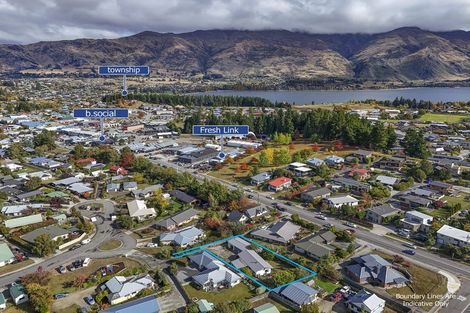 Photo of property in 16 Achilles Place, Wanaka, 9305