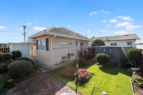 Photo of property in 14 Braid Road, St Andrews, Hamilton, 3200
