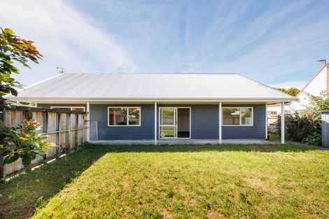 Photo of property in 23a Dorset Crescent, Hokowhitu, Palmerston North, 4410