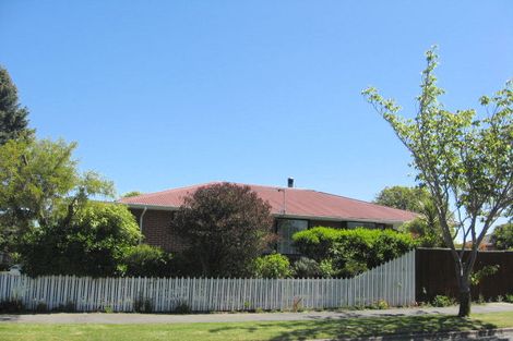 Photo of property in 1 Chedworth Avenue, Bishopdale, Christchurch, 8053