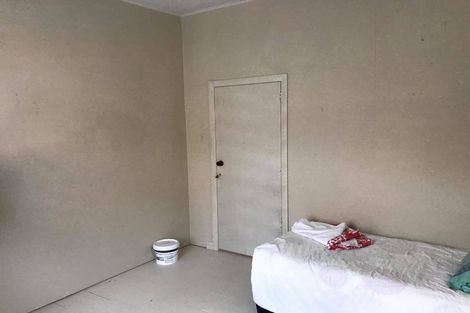 Photo of property in 477 Featherston Street, Palmerston North, 4414