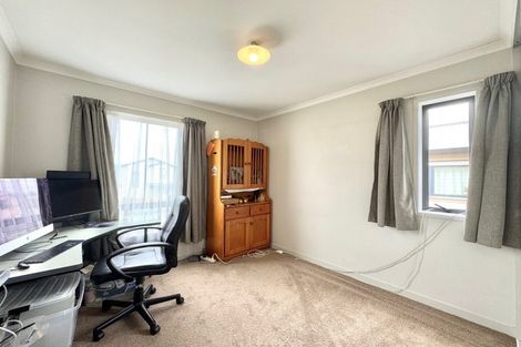 Photo of property in 64 Kaimoana Street, Weymouth, Auckland, 2103