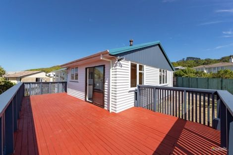 Photo of property in 33 Rangituhi Crescent, Takapuwahia, Porirua, 5022
