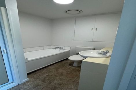 Photo of property in Hagley Mews, 6/454 Hagley Avenue, Christchurch Central, Christchurch, 8011