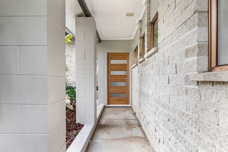 Photo of property in 211 Glamorgan Drive, Torbay, Auckland, 0630