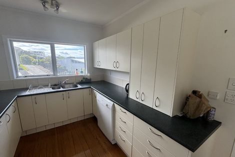 Photo of property in 12 Rama Crescent, Khandallah, Wellington, 6035