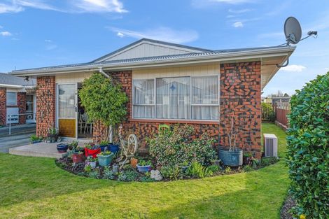 Photo of property in 2a Chartwell Drive, Eltham, 4322