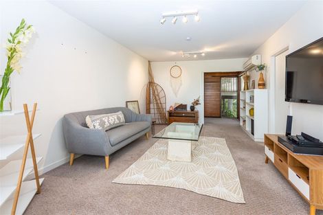 Photo of property in 25 Valley Road, Cashmere, Christchurch, 8022