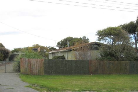 Photo of property in 34 Magdala Street, Kakanui, Oamaru, 9495