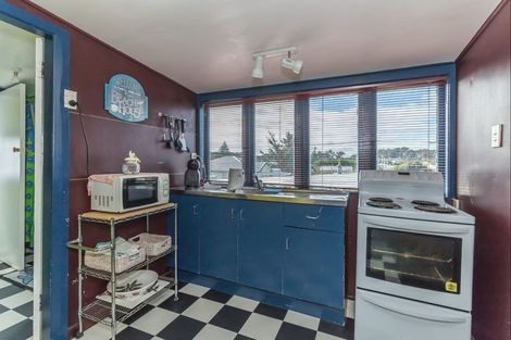 Photo of property in 22 Kauwhata Street, Himatangi Beach, Foxton, 4891