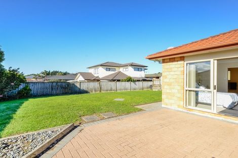 Photo of property in 34 Jadewynn Drive, Massey, Auckland, 0614
