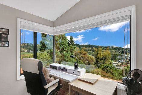 Photo of property in 20 Lucknow Place, Cashmere, Christchurch, 8022