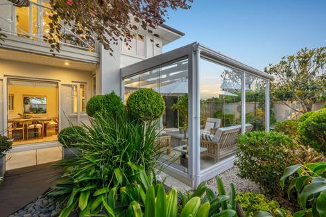 Photo of property in 2/43 Byron Avenue, Takapuna, Auckland, 0622