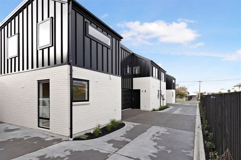 Photo of property in 2/50 Lonsdale Street, New Brighton, Christchurch, 8083
