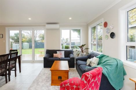 Photo of property in 5 Ilford Place, Awapuni, Palmerston North, 4412