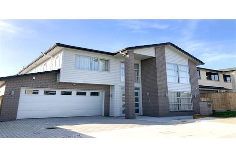 Photo of property in 15 Bruckless Drive, Flat Bush, Auckland, 2019