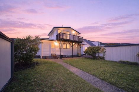 Photo of property in 50 Hazlewood Avenue, Karori, Wellington, 6012