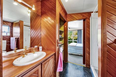 Photo of property in 33 Whakapaki Street, Urenui, 4375