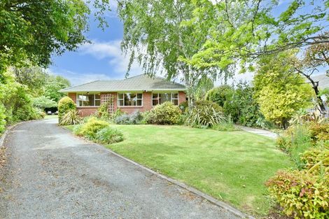 Photo of property in 16 Larch Place, Casebrook, Christchurch, 8051