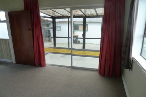 Photo of property in 5a Dixons Line, Bunnythorpe, Palmerston North, 4481