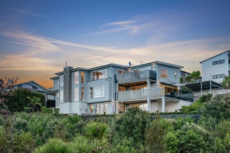 Photo of property in 14 Remuremu Street, Long Bay, Auckland, 0630