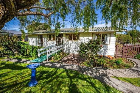 Photo of property in 7 Tweed Road, Papakowhai, Porirua, 5024