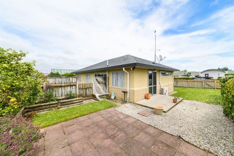 Photo of property in 104 Roberts Line, Kelvin Grove, Palmerston North, 4414