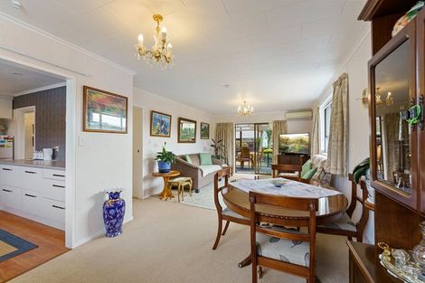 Photo of property in 5a Rutherford Drive, Waikanae Beach, Waikanae, 5036