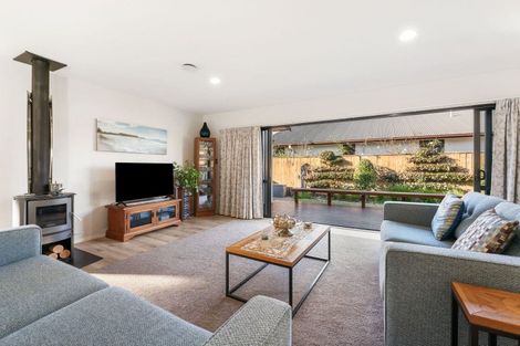 Photo of property in 6 Adler Drive, Ohauiti, Tauranga, 3112