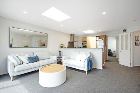 Photo of property in 4/148 Evans Bay Parade, Roseneath, Wellington, 6021