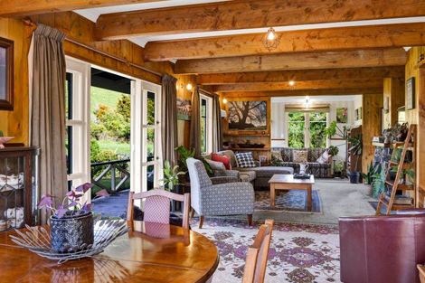 Photo of property in 6707 Ohura Road, Kohuratahi, Stratford, 4396